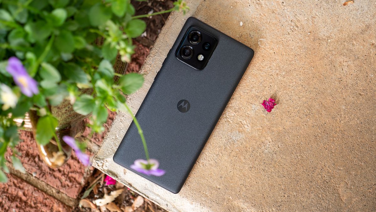 Top Motorola Smartphones Available for Online Purchase